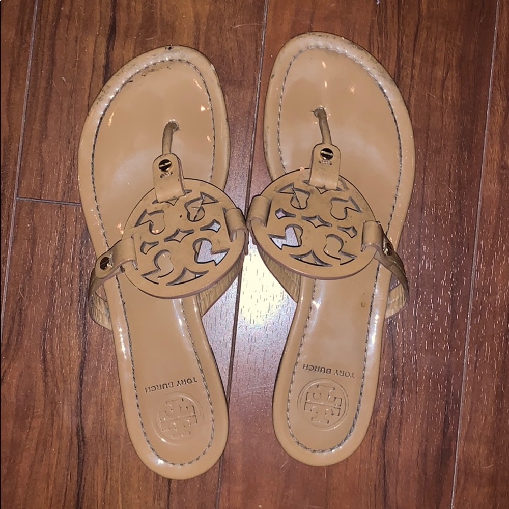 Size 9 Torys shiny